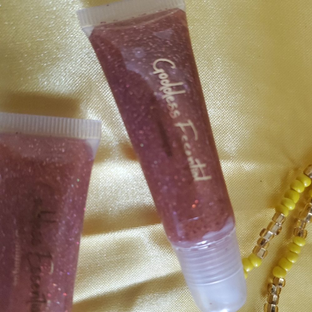 Lip gloss